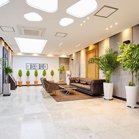 Noble Stay Hotel Gwangju Metropolitan City Екстер'єр фото