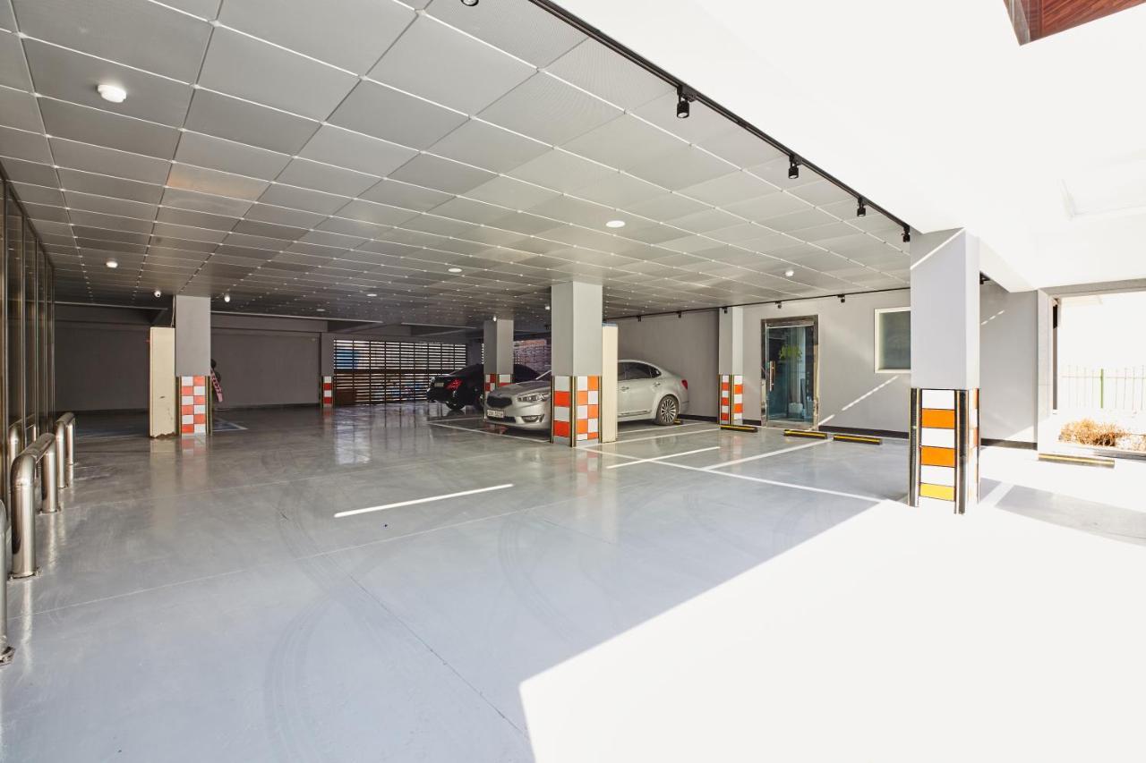 Noble Stay Hotel Gwangju Metropolitan City Екстер'єр фото