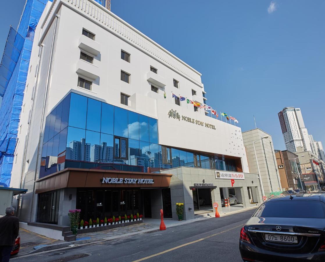 Noble Stay Hotel Gwangju Metropolitan City Екстер'єр фото