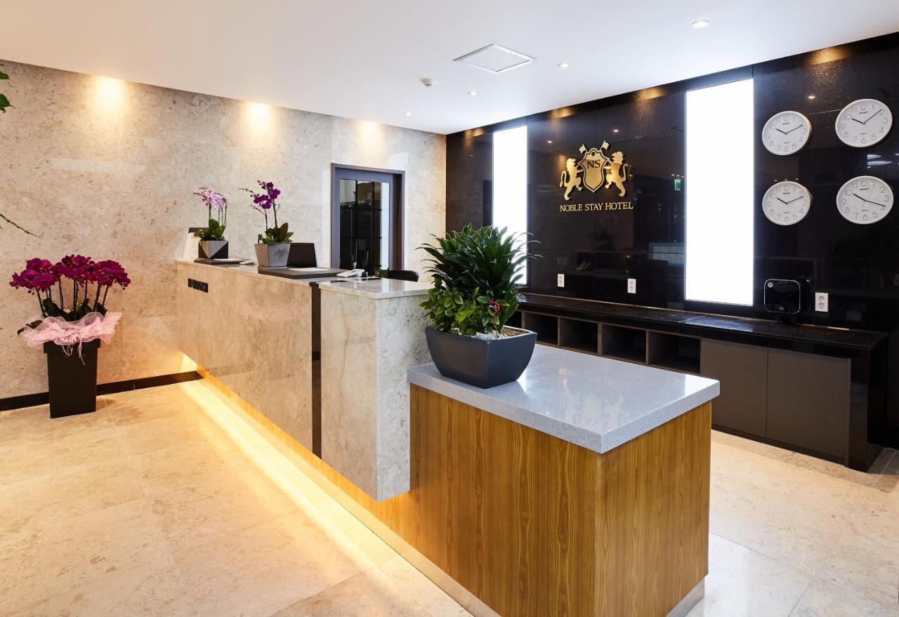 Noble Stay Hotel Gwangju Metropolitan City Екстер'єр фото
