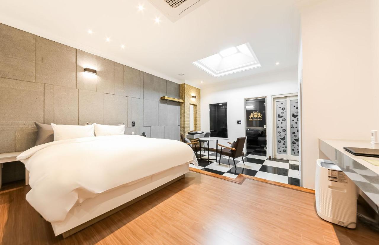 Noble Stay Hotel Gwangju Metropolitan City Екстер'єр фото