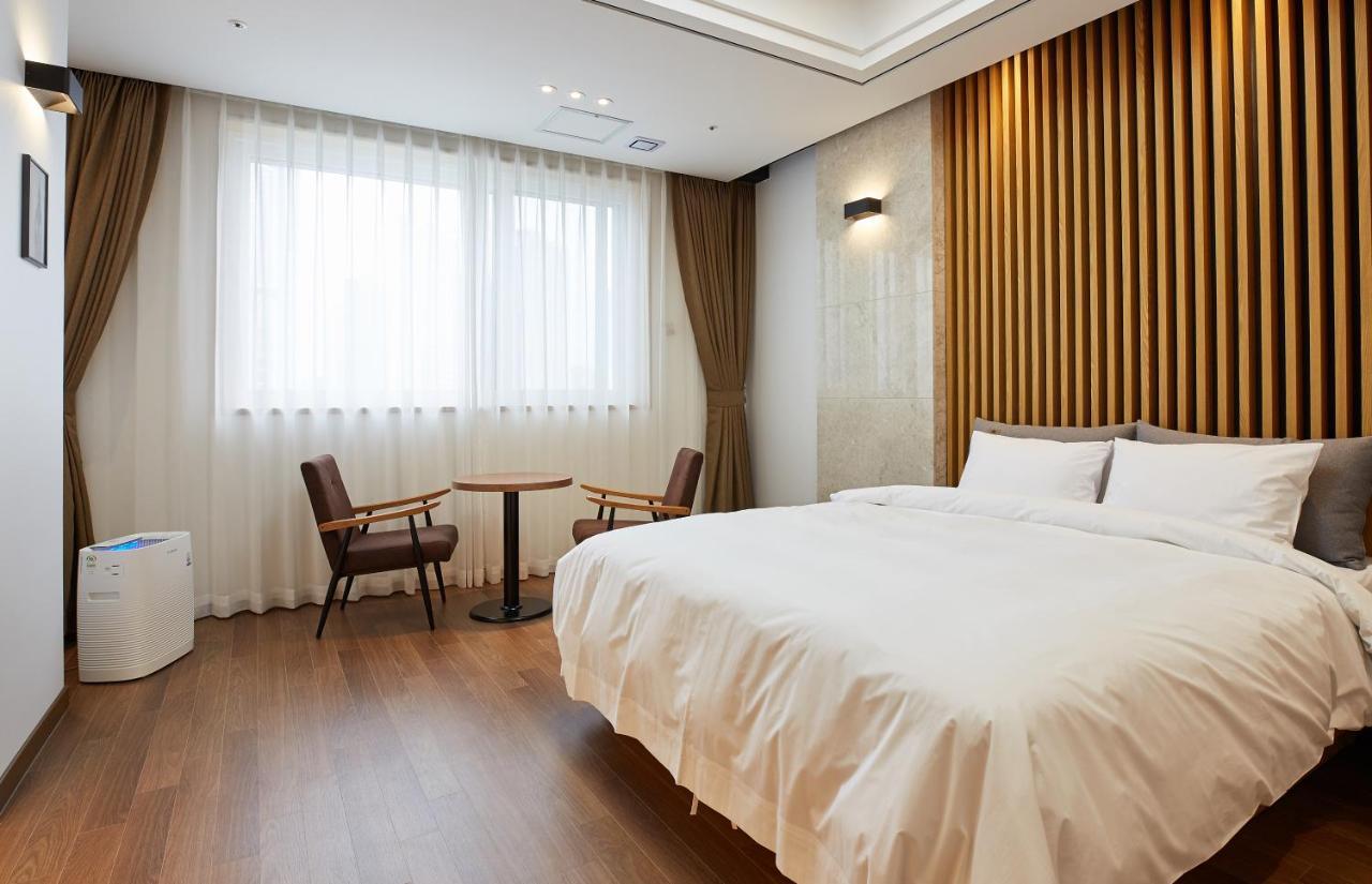 Noble Stay Hotel Gwangju Metropolitan City Екстер'єр фото
